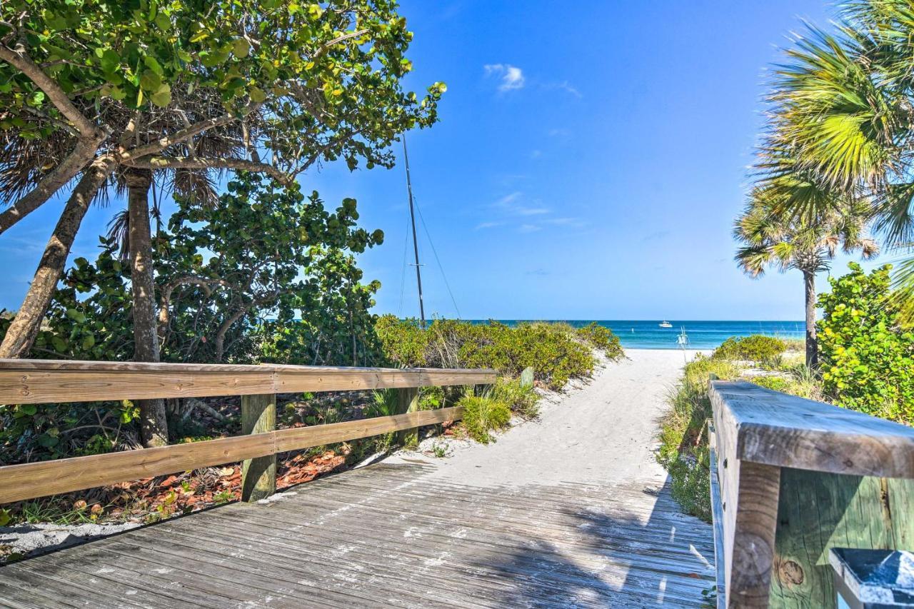 Florida Unit Steps From Indian Rocks Beach Access! Clearwater Beach Exteriör bild
